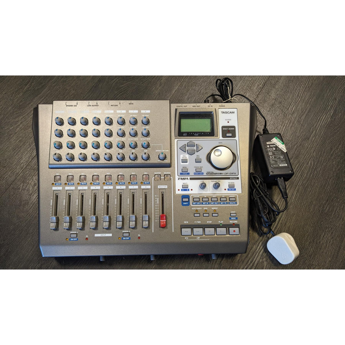 配信機器・PA機器・レコーディング機器 TASCAM portastudio DP01FX TASCAM DP-01FX - 8-Track Hard Disk Recorder with Effects DP-01FX