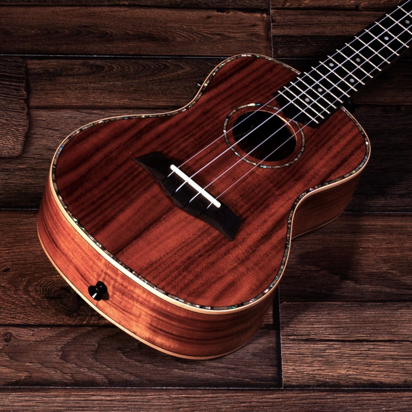 Concert Ukulele Koa BMUK7C