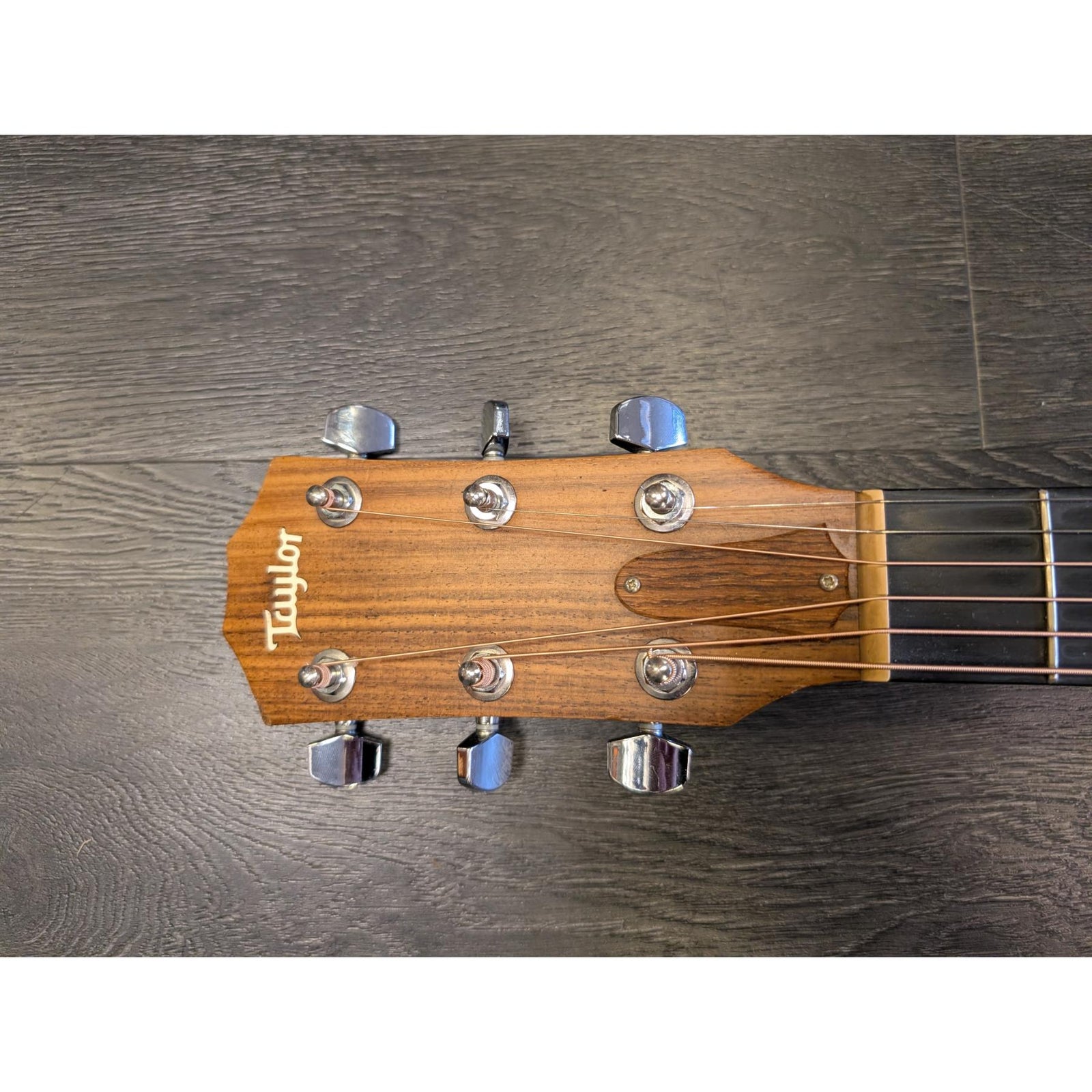 110e Electro Acoustic Guitar (Pre Owned)