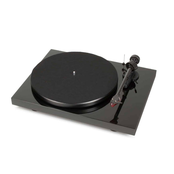DEBUT CARBON DC TURNTABLE