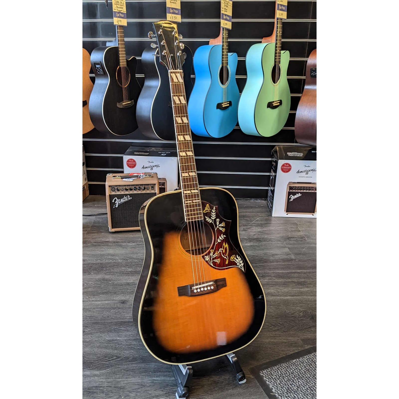 Pearl store acoustic guitar